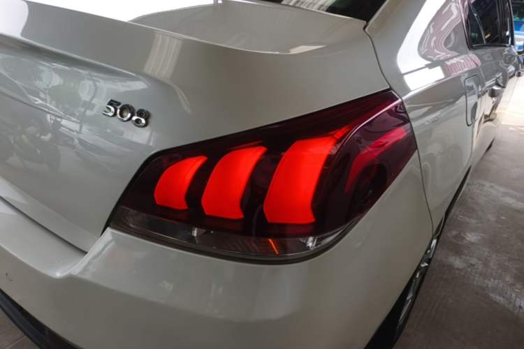 Used Peugeot 508 2015 2.0L Automatic ZhiZhen Edition Exterior 3