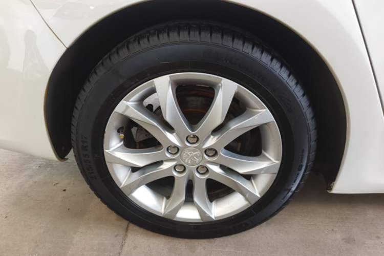Used Peugeot 508 2015 2.0L Automatic ZhiZhen Edition Exterior 5