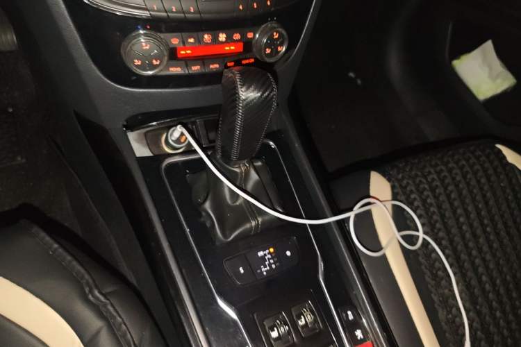 Used Peugeot 508 2015 1.6THP Automatic Prestige Edition Gear Lever