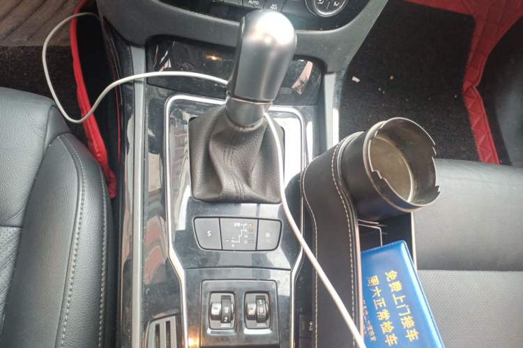 Used Peugeot 508 2015 1.6THP Automatic Prestige Edition Gear Lever
