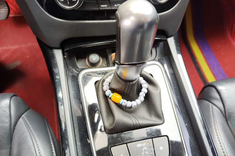 Used Peugeot 508 2015 1.6THP Automatic Prestige Edition Gear Lever