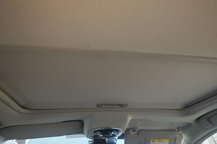 Used Peugeot 508 2015 1.6THP Automatic Prestige Edition Headliner