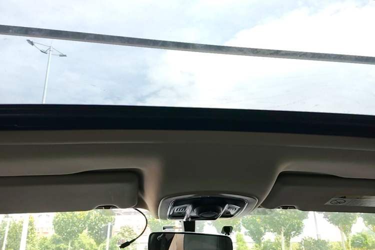 Used Peugeot 508 2015 1.6THP Automatic Zhiiyi Edition Headliner