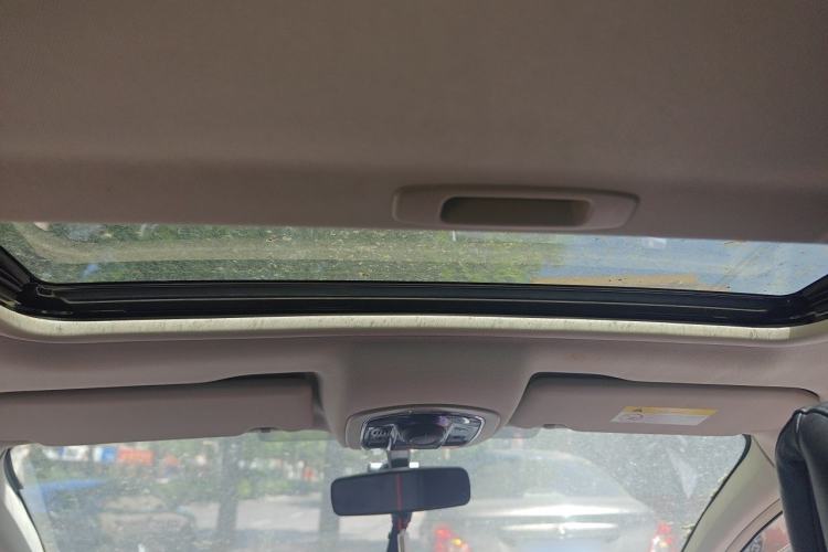 Used Peugeot 508 2015 2.0L Automatic Zhiyi Edition Headliner