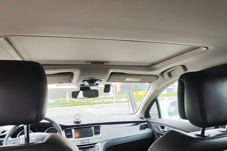 Used Peugeot 508 2015 1.6THP Automatic Prestige Edition Headliner
