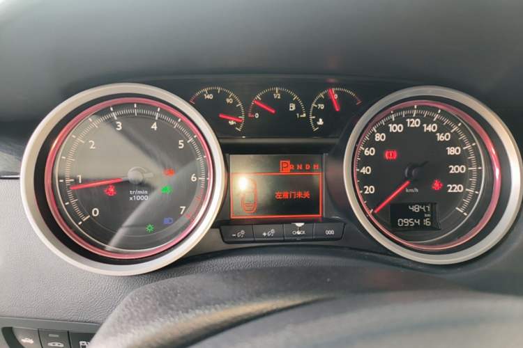 Used Peugeot 508 2015 1.6THP Automatic Prestige Edition Instrument Cluster