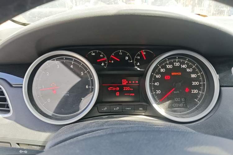 Used Peugeot 508 2015 1.6THP Automatic Prestige Edition Instrument Cluster