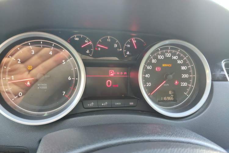 Used Peugeot 508 2015 1.6THP Automatic Prestige Edition Instrument Cluster