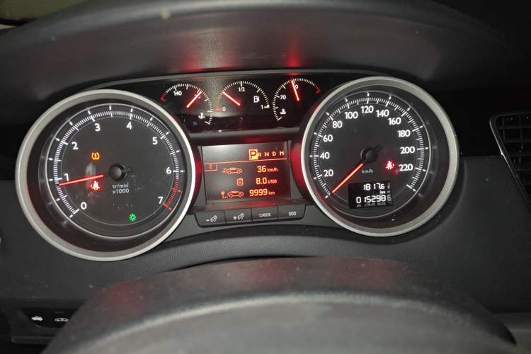 Used Peugeot 508 2015 1.6THP Automatic Prestige Edition Instrument Cluster