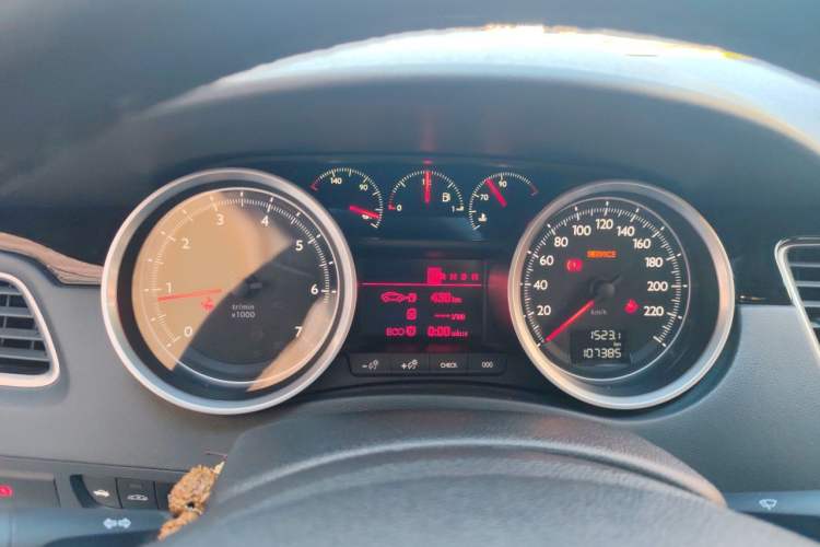Used Peugeot 508 2015 1.6THP Automatic Prestige Edition Instrument Cluster