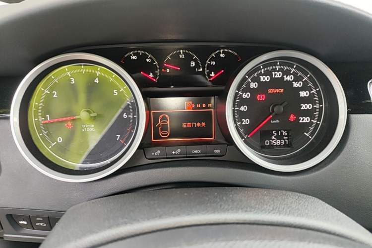 Used Peugeot 508 2015 1.6THP Automatic Prestige Edition Instrument Cluster