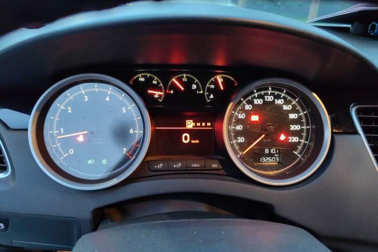 Used Peugeot 508 2015 2.0L Automatic ZhiZhen Edition Instrument Cluster