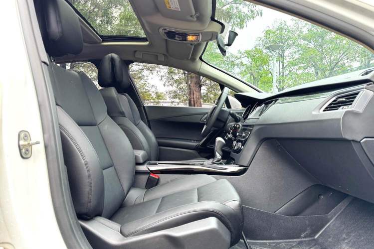 Used Peugeot 508 2015 1.6THP Automatic Zhiiyi Edition Interior 2