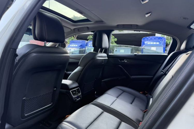 Used Peugeot 508 2015 1.8THP Automatic Flagship Edition Interior 3