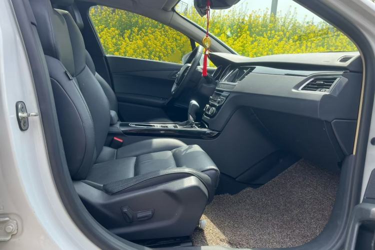 Used Peugeot 508 2015 1.6THP Automatic Prestige Edition Interior 4