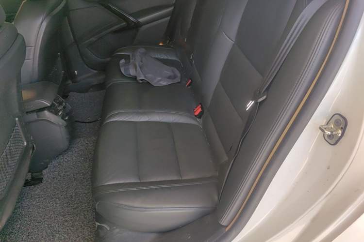 Used Peugeot 508 2015 1.6THP Automatic Prestige Edition Interior 4