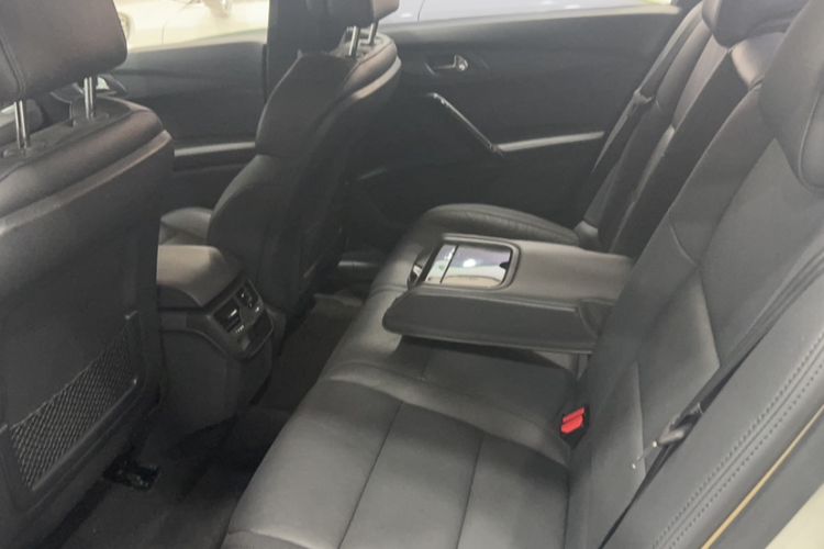 Used Peugeot 508 2015 1.6THP Automatic Zhiiyi Edition Interior 6