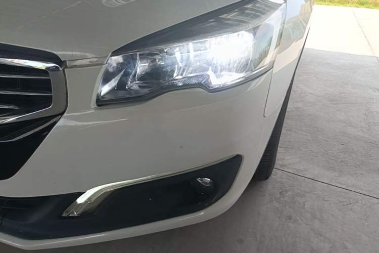 Used Peugeot 508 2015 1.6THP Automatic Prestige Edition Left Front Headlight