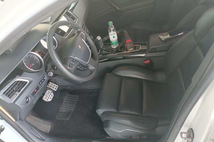 Used Peugeot 508 2015 1.6THP Automatic Prestige Edition Left Front Seat