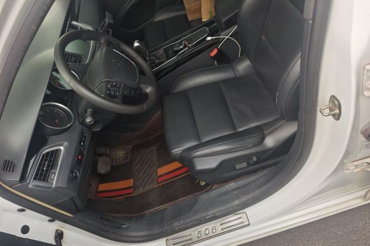 Used Peugeot 508 2015 1.6THP Automatic Prestige Edition Left Front Seat