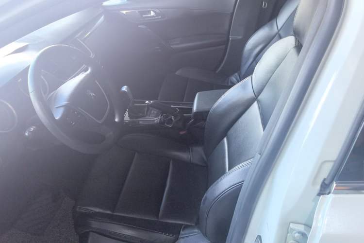 Used Peugeot 508 2015 2.0L Automatic Zhiyi Edition Left Front Seat