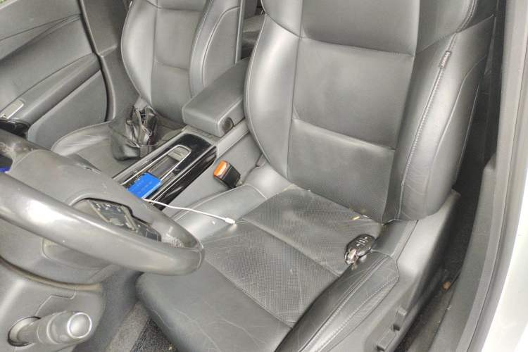 Used Peugeot 508 2015 1.8THP Automatic Prestige Edition Left Front Seat