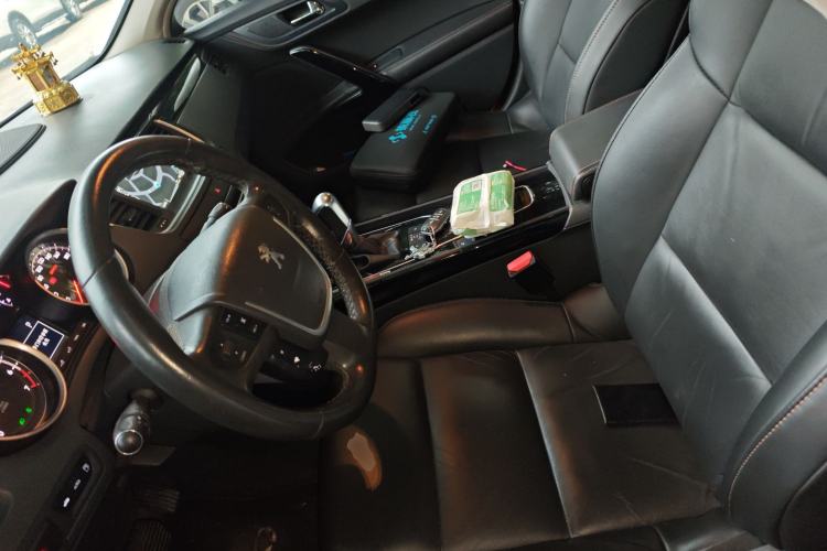 Used Peugeot 508 2015 1.8THP Automatic Flagship Edition Left Front Seat
