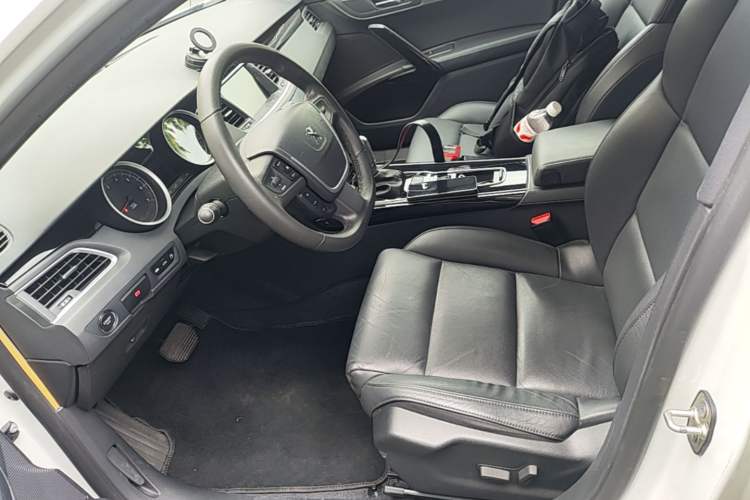 Used Peugeot 508 2015 1.6THP Automatic Prestige Edition Left Front Seat