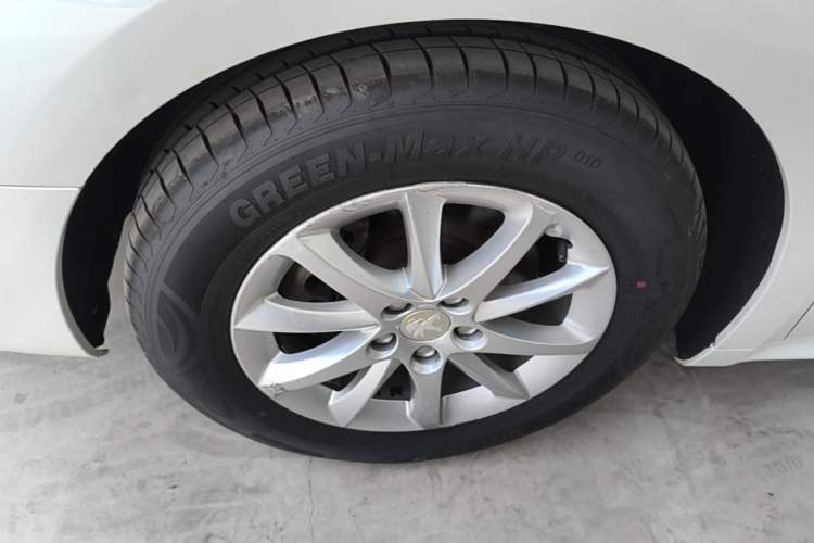 Used Peugeot 508 2015 2.0L Automatic Zhiyi Edition Left Front Wheel Hub