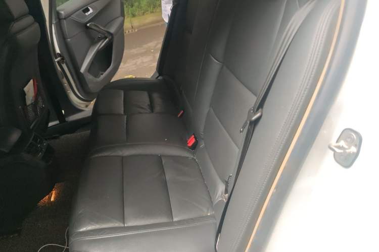Used Peugeot 508 2015 1.6THP Automatic Prestige Edition Left Rear Seat