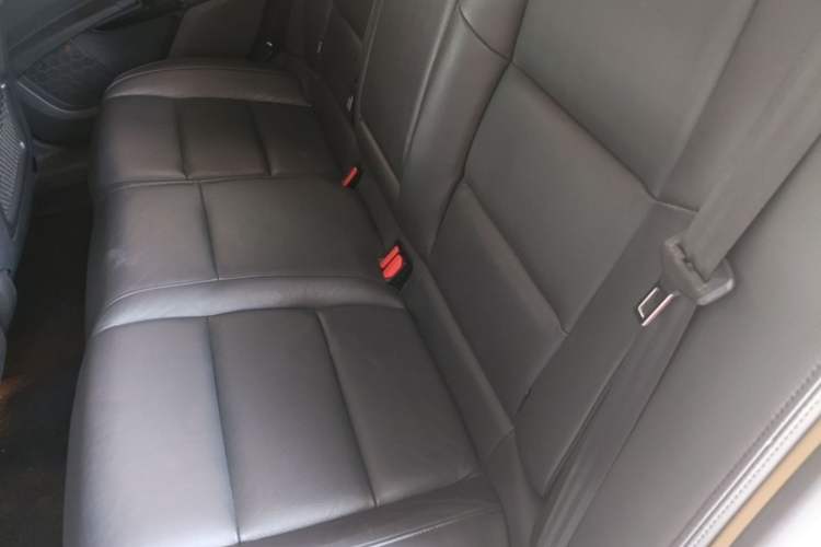 Used Peugeot 508 2015 1.6THP Automatic Prestige Edition Left Rear Seat