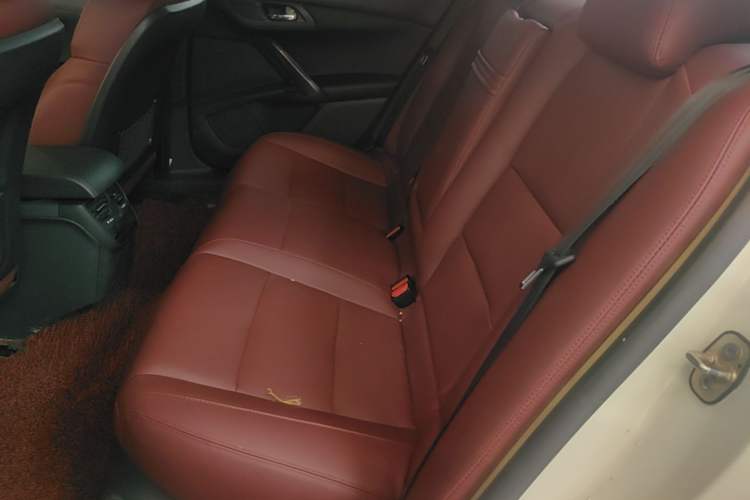 Used Peugeot 508 2015 1.6THP Automatic Zhiiyi Edition Left Rear Seat