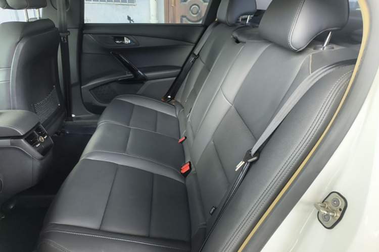Used Peugeot 508 2015 1.6THP Automatic Prestige Edition Left Rear Seat