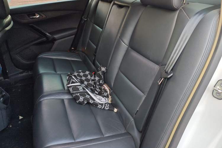 Used Peugeot 508 2015 1.6THP Automatic Prestige Edition Left Rear Seat