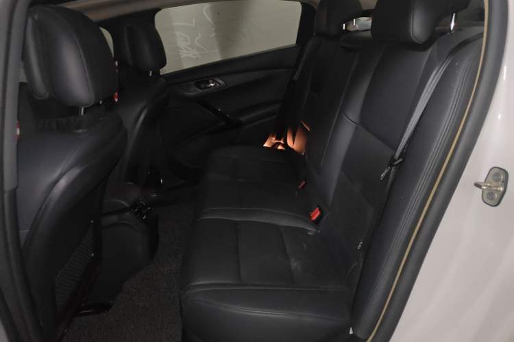 Used Peugeot 508 2015 1.6THP Automatic Prestige Edition Left Rear Seat