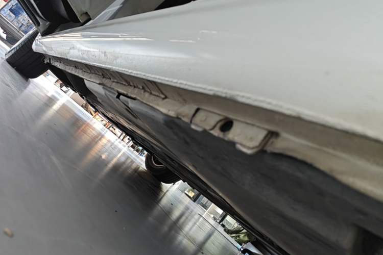 Used Peugeot 508 2015 2.0L Automatic Zhiyi Edition Left Side Sill