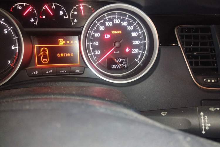 Used Peugeot 508 2015 1.6THP Automatic Zhiiyi Edition Odometer Close Up
