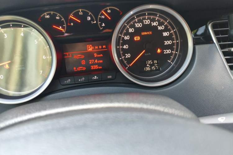 Used Peugeot 508 2015 2.0L Automatic ZhiZhen Edition Odometer Close Up