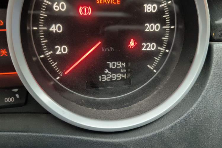 Used Peugeot 508 2015 1.6THP Automatic Prestige Edition Odometer Close Up
