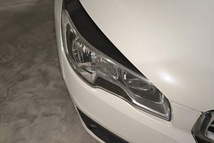 Used Peugeot 508 2015 1.6THP Automatic Prestige Edition Right Front Headlight