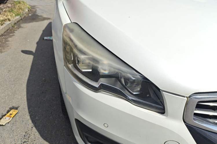Used Peugeot 508 2015 1.8THP Automatic Prestige Edition Right Front Headlight