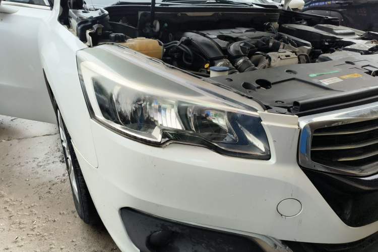 Used Peugeot 508 2015 1.6THP Automatic Prestige Edition Right Front Headlight