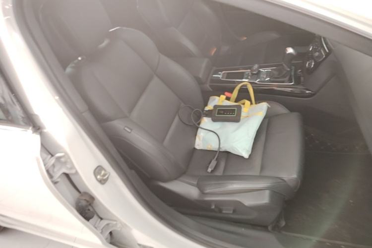 Used Peugeot 508 2015 1.6THP Automatic Prestige Edition Right Front Seat