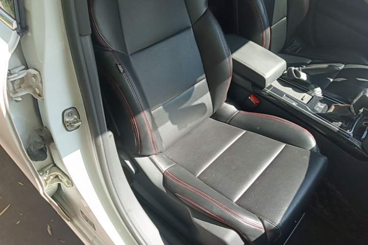 Used Peugeot 508 2015 2.0L Automatic Zhiyi Edition Right Front Seat
