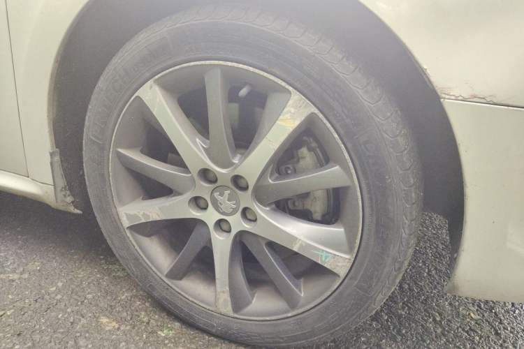 Used Peugeot 508 2015 1.8THP Automatic Prestige Edition Right Front Wheel Hub