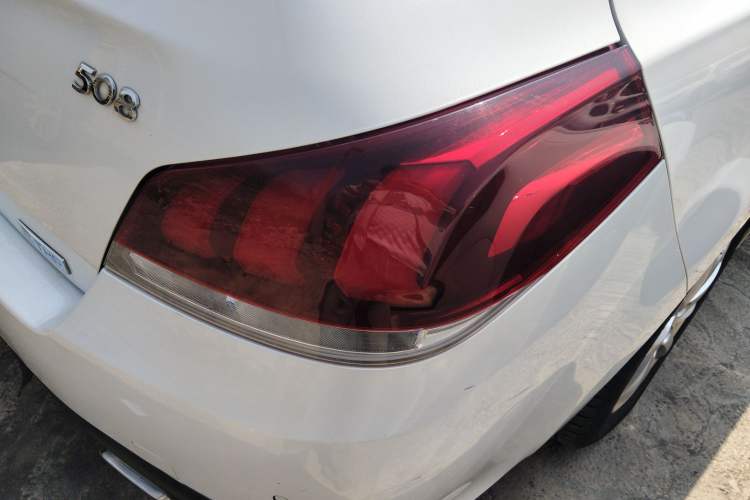 Used Peugeot 508 2015 1.6THP Automatic Zhiiyi Edition Right Rear Taillight