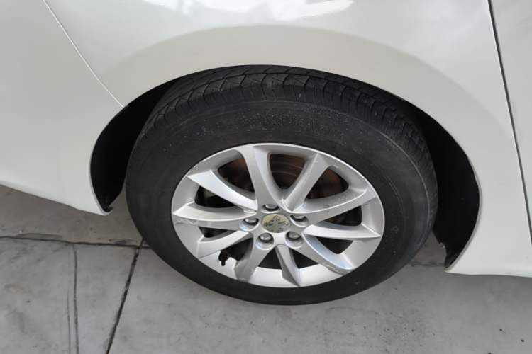 Used Peugeot 508 2015 2.0L Automatic Zhiyi Edition Right Rear Wheel Hub
