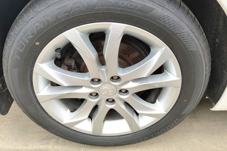 Used Peugeot 508 2015 2.0L Automatic ZhiZhen Edition Right Rear Wheel Hub