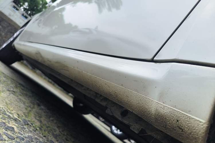 Used Peugeot 508 2015 1.6THP Automatic Prestige Edition Right Side Sill