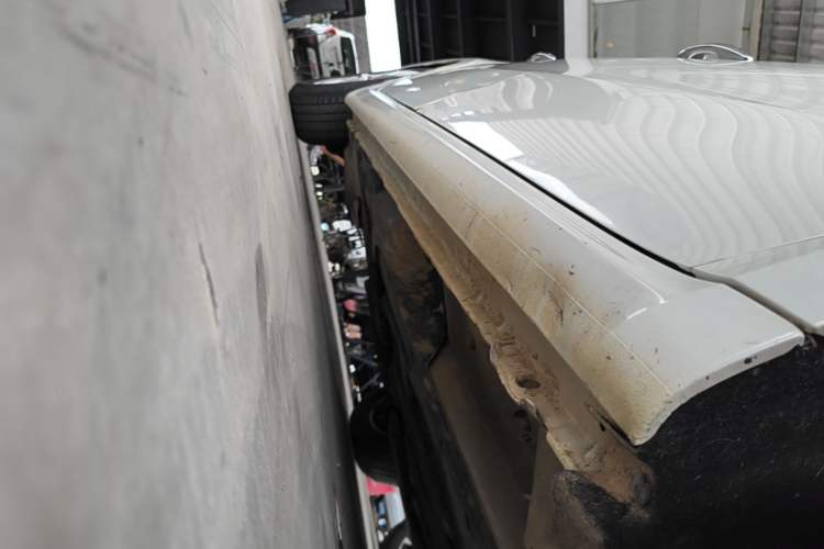 Used Peugeot 508 2015 2.0L Automatic Zhiyi Edition Right Side Sill